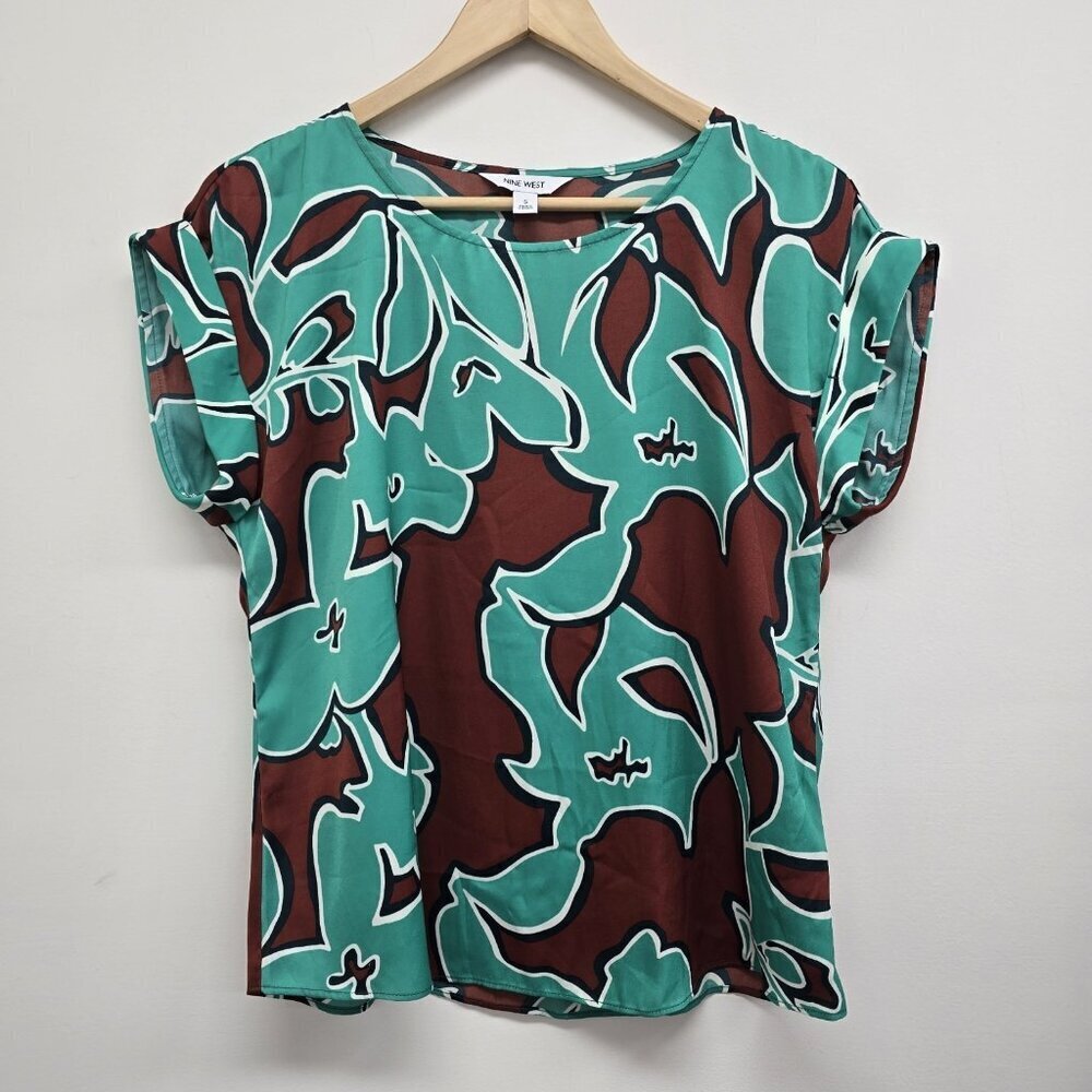 Nine West Blouse Top Size S Round Neck Short Cuffed Sleeves Floral Office Career